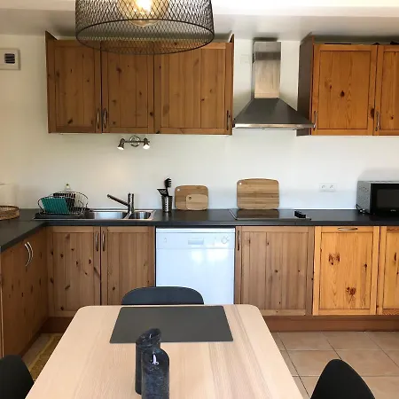 Cosy Apartment *